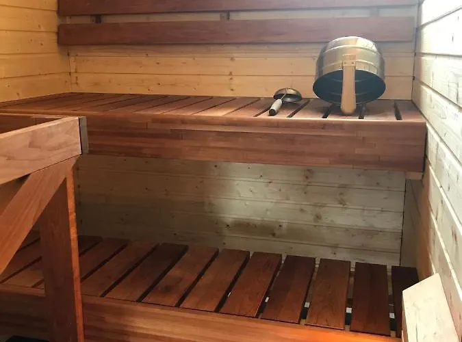 公寓 Rentun Maja *